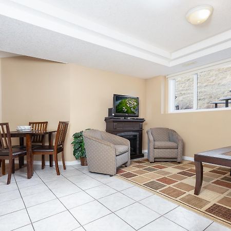 Paradise Canyon Golf Resort - Luxury Condo M409 Lethbridge Dış mekan fotoğraf