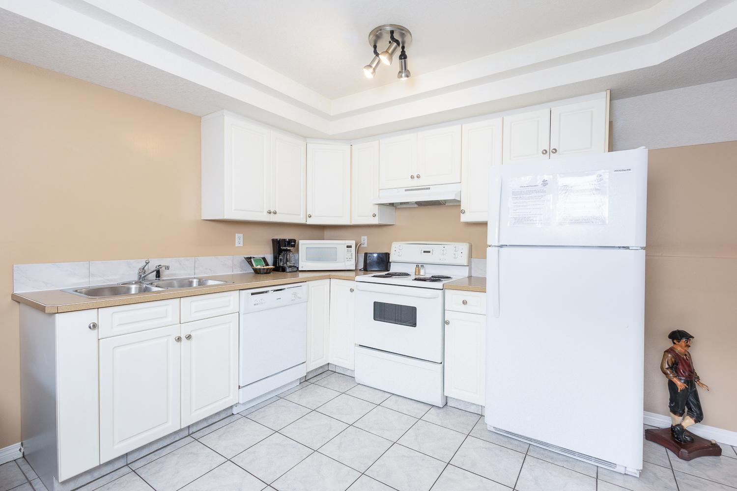 Paradise Canyon Golf Resort - Luxury Condo M409 Lethbridge Dış mekan fotoğraf